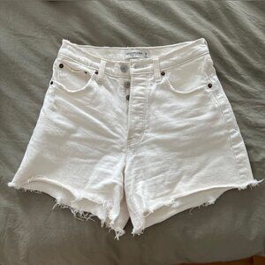 Abercrombie & Fitch Curve Love High Rise Dad Short, Size 25 (0)